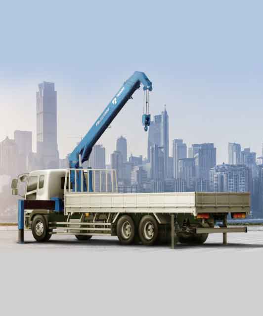 TM-ZX1500: Truck Mounted Crane Mampu Angkat Beban 15 Ton