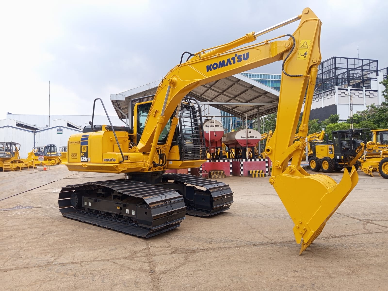 WhatsApp Image 2025 12 11 at 15.57.15